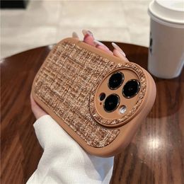 Cell Phone Cases Winter plush fabric phone case suitable for iPhone 14 11 13 Pro Max XR XS Max Plus aesthetic matte plaid soft shock cover 231026