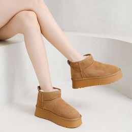 2023 Winter New Korean Women's Casual Boots with Warm and Anti slip Trend Short Tube Thick Sole Plush Snow Boots for Women