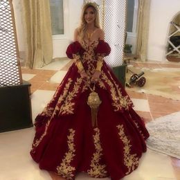 Stunning Off the Shoulder Ball Gown Prom Dresses Lace Appliques Kosovo Albanian Caftan Party Gown Tiere Satin Puffy Sleeve Vestido De Novia