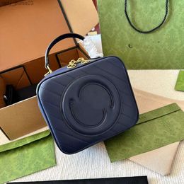 Top Series Kucci Leather Bag Women Tassel Girl Classic Bags Purse Handbags Small One Shoulder Fashion Crossbody Handheld Camera Mens Quality XLKE