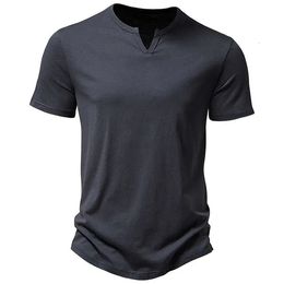 Men s Polos Gray Notch Neck T Shirt for Men 2023 Summer Short Sleeve Slim Fit Casual V Tee Fashion Solid Color Basic Tops Hombre 231027