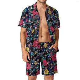 Men's Tracksuits Ditsy Floral Men Sets Red And Yellow Casual Shorts Summer Hawaii Beach Shirt Set Short Sleeve Big Size Suit Birthday