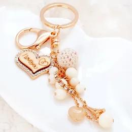 Keychains Korean Version LOVE Wood Car Key Chain Acrylic Beads Fashion Women's Bag Hanging Decoration Beautiful Small Gifts