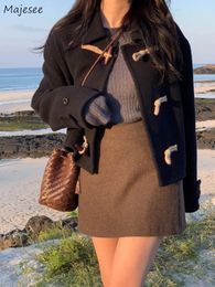 Women's Wool Blends Chic Korean Style Blend Young Horn Button Schoolgirls Ulzzang Fashion Vintage Simple Baggy Allmatch Ins Autumn Outerwear 231027