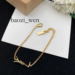 Designer Bracelet Classic Style Fashion Simple Quality Women's Bracelet Suitable for Social Gatherings Gifts Engagement is Very