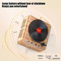 Mini Speakers Small Portable Mini Wooden Retro Radio Speaker With Radio HIFI Sound Effect Long Standby Music Speaker