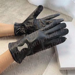Women Sheepskin Gloves Rhinestone Letter Plush Mittens Luxury Black Leather Gloves Outdoor Vacation Driving Ski Gloves