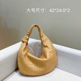 Women's Bag 2023 New Korean Net Red Horse Karon Knitted Tote Bag Fashion Versatile Handheld One Shoulder Underarm Bag