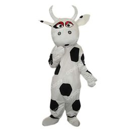Super Cute Cows Mascot Costumes Halloween Cartoon Character Outfit Suit Xmas Outdoor Party Outfit Unisex Promotional Advertising Clothings