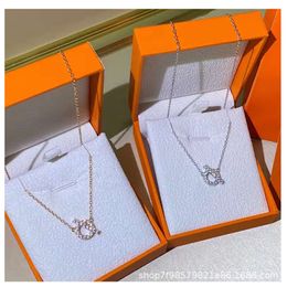 High version Q-shaped pendant in sterling silver s925 plated with 18K pig nose full diamond collarbone necklace for women