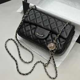 Designer Womens Shoulder Bag Leather Diamond Check Silver Hardware Metal Buckle Luxury Handbag Small Silver Ball Matelasse Chain Crossbody Bag Makeup Bags 17/20cm