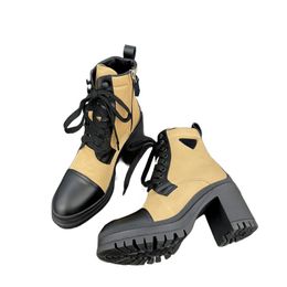 Pantofole del nuovo stilista Sandali con ciabatte Moda Estate Ciabatte da spiaggia versione top rly autunno nuova ondata stivali dominanti con tacco alto