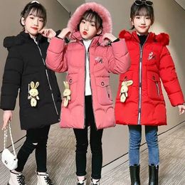 Куртки 2023, зимняя подростковая длинная стильная куртка для девочек, сохраняющая тепло, ветровка с капюшоном, пальто для девочек, детская верхняя одежда с меховым воротником 231027