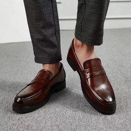 Dress Shoes Men's Korean Version Leather British Style Casual Versatile Set Feet Trend Increase