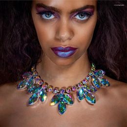 Pendant Necklaces 2023 Colourful Rhinestone Big Gem Necklace Choker Charm Jewellery For Women Crystal Leaf Collar Bib