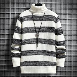 Hot selling autumn and winter new men's fashion trend Colour blocking long sleeved reversible elderly casual sweater knit
