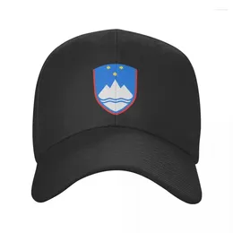 Berets Classic Slovenia Coat Of Arms And Starry Nights Shield Baseball Cap Adult Slovenian Flag Adjustable Dad Hat Men Women Outdoor