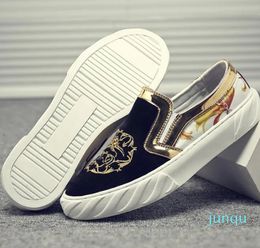 Men's shoes foot gold embroidery fashion casual shoe new trend bean fisherman