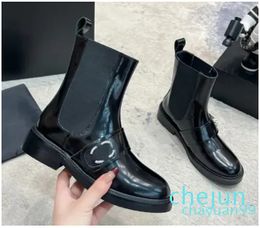 Designer Boots White Letter Logo Women's Chelsea Leather Ankle Fashion
