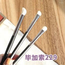 Makeup Brushes Nose Shadow Brush Eye Socket Small Bevel Super Soft