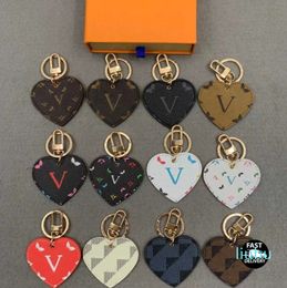 Keychain Key Chain Men Luxury Heart-shaped Car Keyring Women Bee Buckle Keychains Handmade Leather Bags Pendant