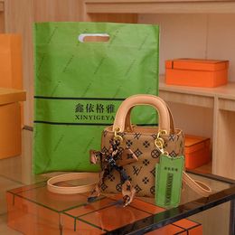 Bags Store Outlet Bags New Flower Women's Donkey Letter Dai Contrast Colour Scarf Crossbody Bag