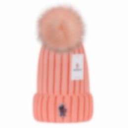 Designer beanie hat fashion letter men's and women's casual hats fall and winter high-quality wool knitted cap cashmere hat 20 colours N-20