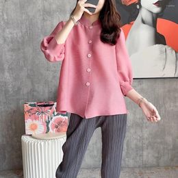 Women's Blouses Miyake Pleated Blouse Row Of Buttons Stand-up Collar Short Jacket 2023 Fall Cardigan Slim And Thin Loose Plus Size