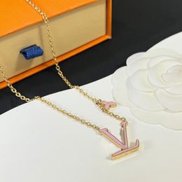 Women Cute Style Pink Letter Pendant Necklaces High Quality Gold Plated Jewellery Long Christmas Girl Family Gift Charm Chain Necklace louiselies vittonlies