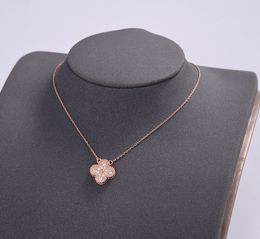 vans clover necklace Christmas hot necklace full diamond pendant necklace electroplating process is not easy to fade allergic fashion necklace