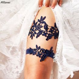 Delicate Navy Blue Lace Wedding Garter Set Bridal Garter Leg Rings Prom Dress Women Garter Sexy White Garters Bride Accessories Wedding CL2843