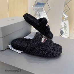 Soled Women New Woolen Cake b Furry Shearling Sandals Wear Balencaiiga Autumn Winter Thick Slipper Embroidery Sheep Sandal Word Family Lovers BE9D