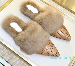 Women's Flat Bottomed Woolen Slippers Winter Leather Material Package Complete Size