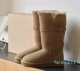 Autumn and winter leather and fur integrated long boots, leather buckle