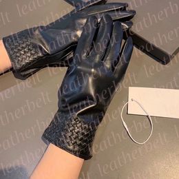 Autumn Winter Cashmere Gloves Classic Weave Designer Black Leather Mittens Outdoor Touch Screen Driving Gloves for Women