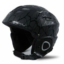 Ski Helmets Ski Helmet CE Certification Safety Skiing Helmet Integrally-molded Sking Snowboard Skateboard Helmet 231030
