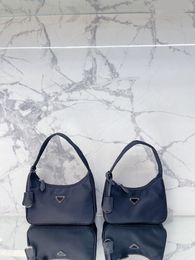 Designer bag Classic Crescent bag hobobag Triangle standard shoulder bag wallet New gift box packaging handbag