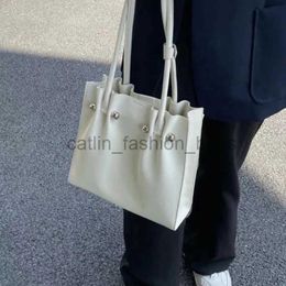 Shoulder Bags Elegant women's handbag luxurious designer simple Leader Soul bag solid large capacity bagcatlin_fashion_bags