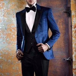 Men's Suits Navy Blue Velvet Slim Fit Custom Made Groom Tuxedos For Wedding Party Male Fashion Costume 2023