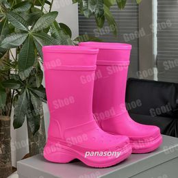 Women Designer Knee Boots Rain Rubber Winter Luxury red bottoms red boots Rainboots Platform Pink Black Green Outdoor cross 6236023