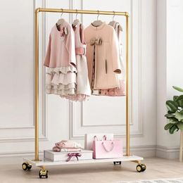 Hangers FONECHIN Gold Metal Clothing Rack With Wood Shelf Heavy Duty Rolling Garment Wheels For Bedroom Retail Boutique Use