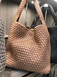 Luxury Botegas Be V Woven Bag Women's Bag Shoulder Bag Big Bag Soft Leather Tote Bag Mother Bag Autumn and Winter Lazy Underarm Bag