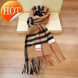 Winter 100% Cashmere Designer Scarf High-grade Soft Thick Fashion Mens Womens Luxury Scarves Neutral Classic Plaid Large Cape07fc3C6G