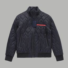 Męski płaszcz plus casual litera wydrukowana kurtka haftowa i luźna kurtka dżinsowa wiatroodporna i filta przeciwsłoneczne unisex s12u06