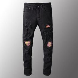 Men's Jeans Men Luxury Pink Bandanna Patchwork Biker Black Stretch Denim Holes Ripped Skinny Pants Plus Size 40263T