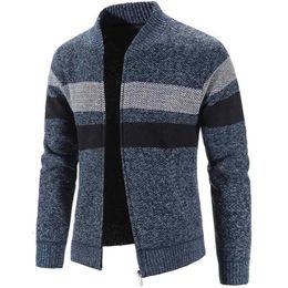 Men's Sweaters Winter Men's Cardigan Knitted Stripe Sweater Coat O Neck Fleece Warm Knitting Cardigan Sweaters Men Casual Slim Cardigan 231030