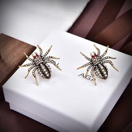 Vintage Fashion Earring Designer Jewellery Diamond Spider Stud Earrings Brass Material Earings For Women Men Aretes B Ear Rings Nice Gifts