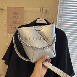 Shoulder Bags Mini Bucket Bags Quality Crossbody Bag 2023 Solid Colour Sounder Side Bag Trend Designer Bagcatlin_fashion_bags