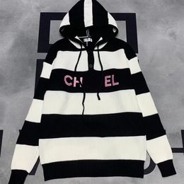 Sonbahar Yeni Kadın Tasarımcı Sweaters Özel Yün Kanal Örgü Jakar Örgü Pamuklu Kapşonlu Örgü Kadınlar İçin Büyük Boy Hoodie Sweater T166