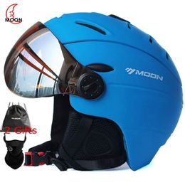 Ski Helmets MOON Professional Integrally-molded Half-covered Ski Helmet Sports men women snow Skiing Snowboard Helmets with Goggles cover 231030